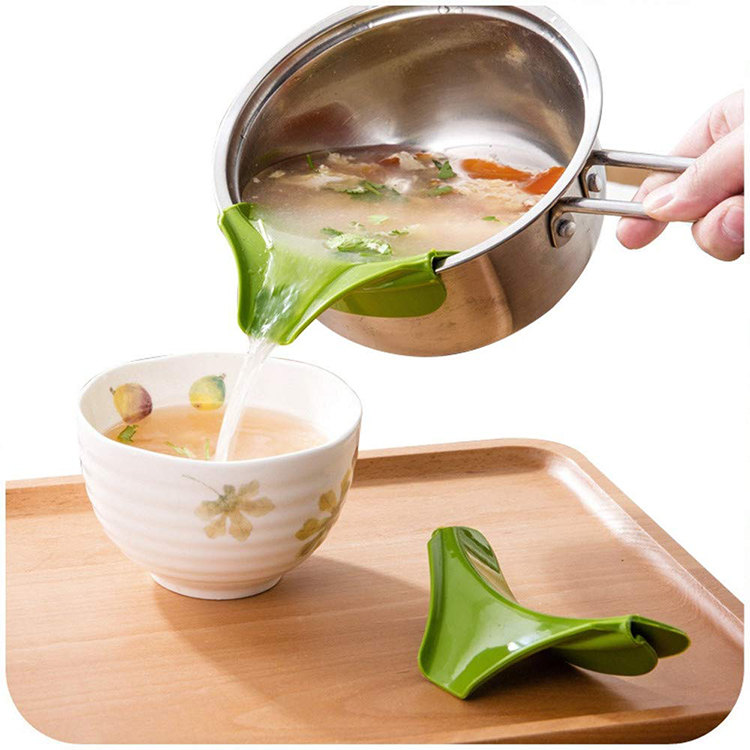 Silicone Pour Soup Funnel (1)