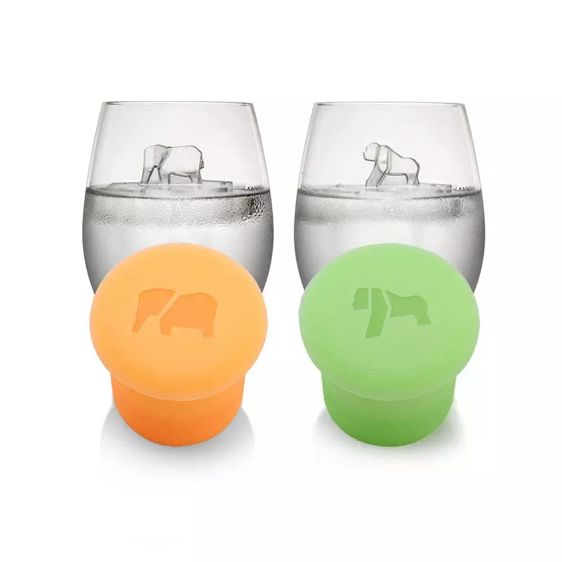 Bear and Penguin Shape Reusable Ice Cube Molds (2)