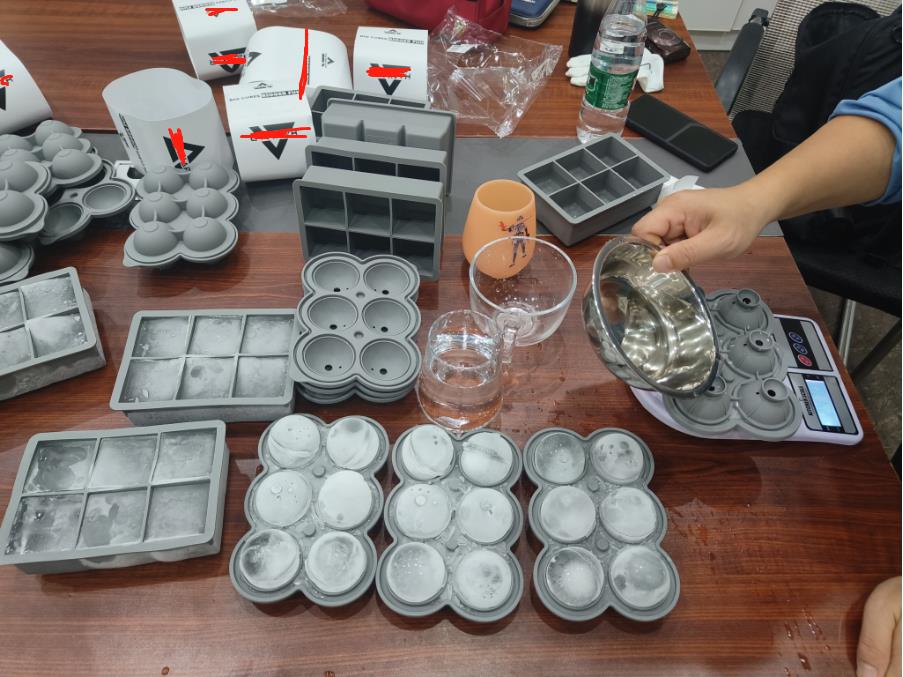 Inspection of silicone ice tray (3)
