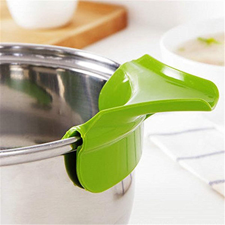 Silicone Pour Soup Funnel (2)