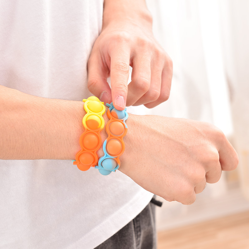 Silicone Wristbands Sensory Fidget Toy (3)